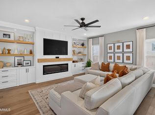 1080 N ASPEN Drive, Chandler, AZ 85226