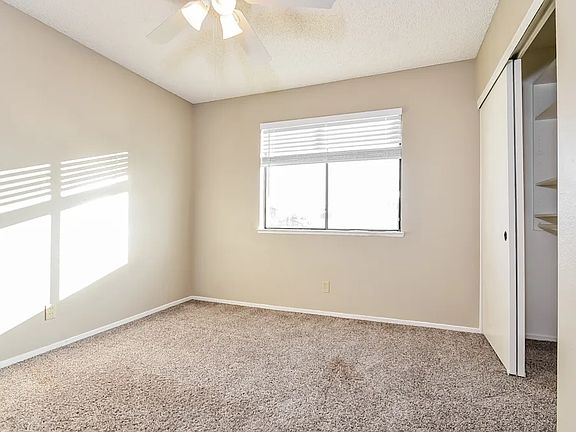 4th image of 3322 Beach Port Dr
