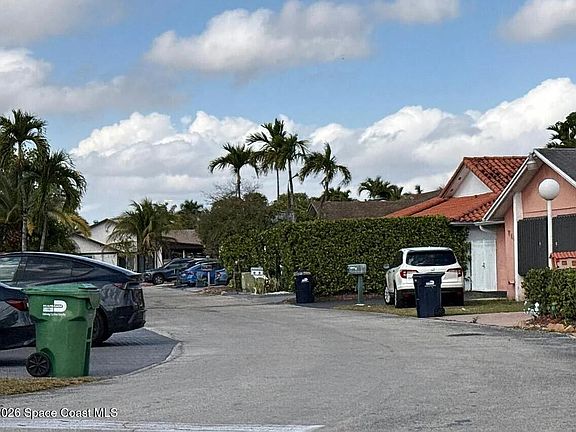5th image of 756 SW 99th Court Cir