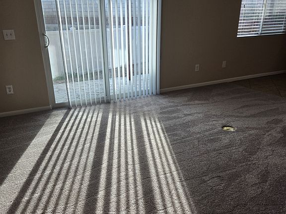 5th image of 13088 Nelliebell Dr