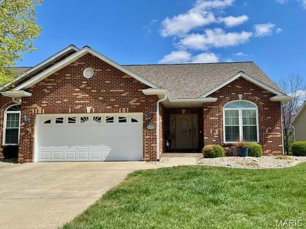 112 Summit Rdg, Maryville, IL 62062