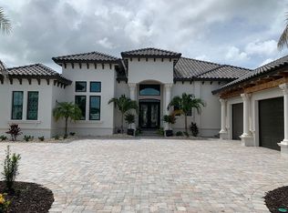 5433 Greenbrook Dr, Sarasota, FL 34238