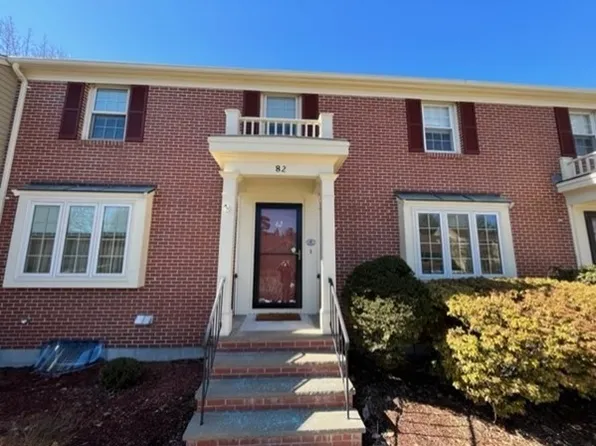 82 Village Post Rd #82, Danvers, MA 01923