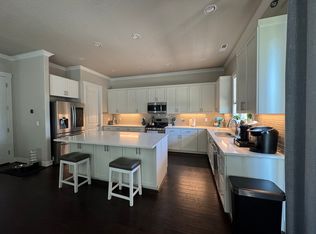 28250 SW Amsterdam Ave, Wilsonville, OR 97070