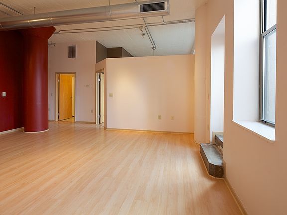 5th image of 110 N 3rd St Unit 204