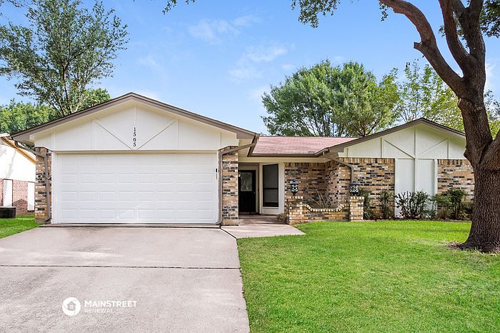 1st image of 1505 Circle Ln