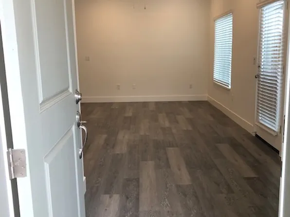 2421 Olivewood Ln, Modesto, CA 95351