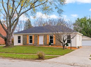 7106 Chippenham Rd, Louisville, KY 40222