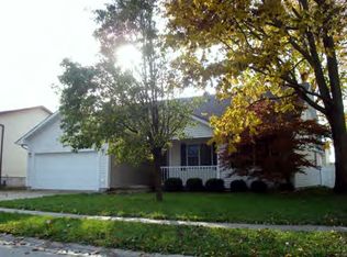 883 S Hancock Dr, Decatur, IL 62521