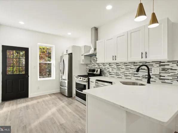 1218 N Alden St, Philadelphia, PA 19131