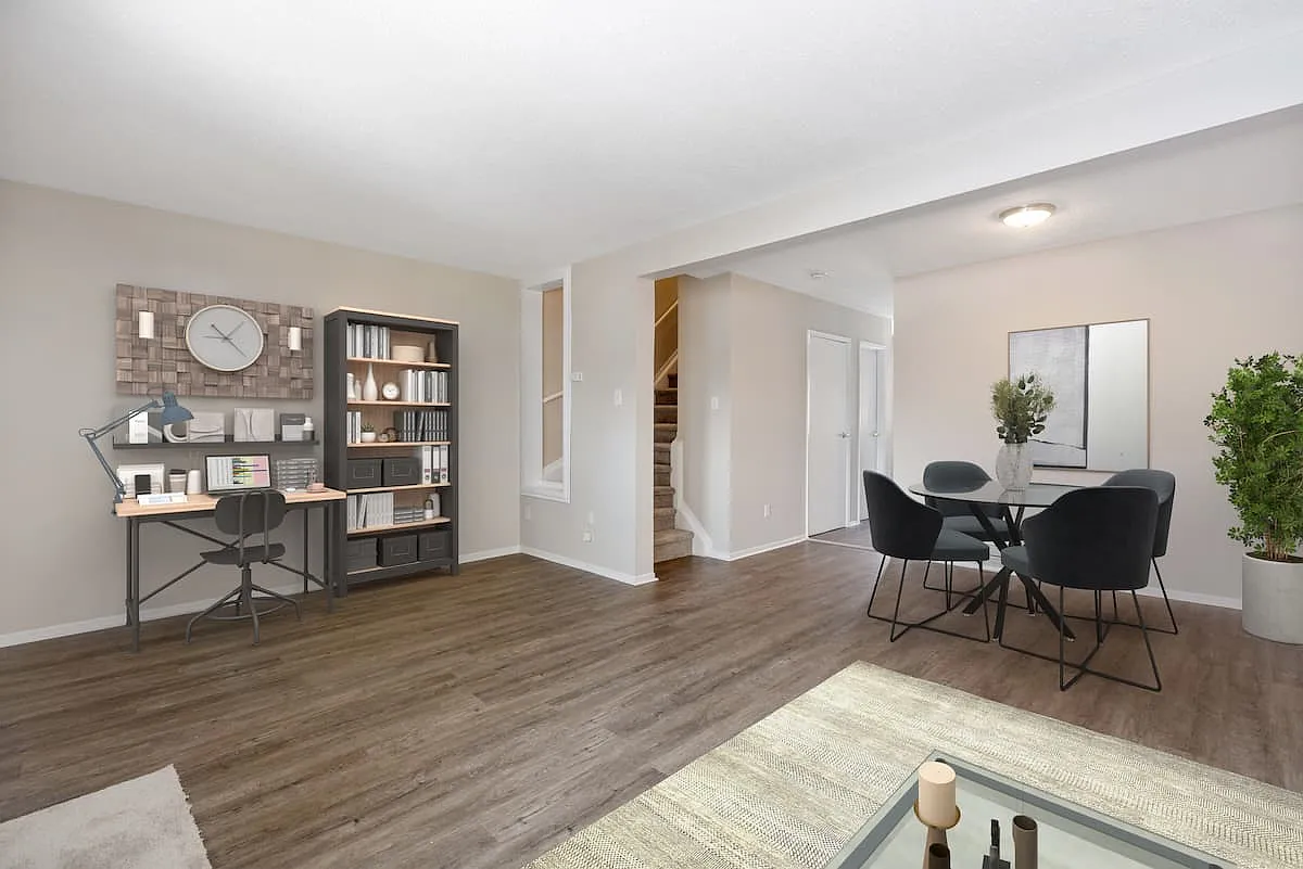 Surrey Place Townhomes — Photo 2