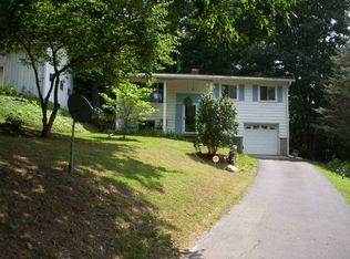 2529 E Ridgewood St, New Castle, IN 47362