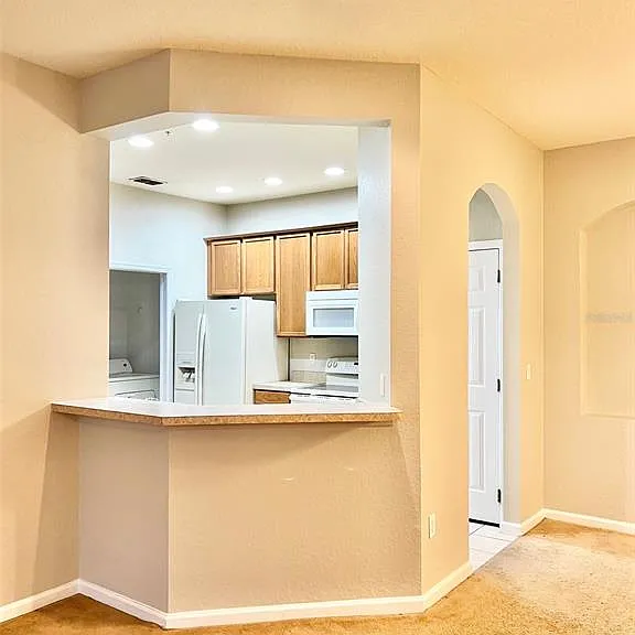 3000 Laurel Park Ln #101 — Photo 6