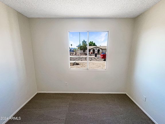 3rd image of 3434 E GREENWAY Lane