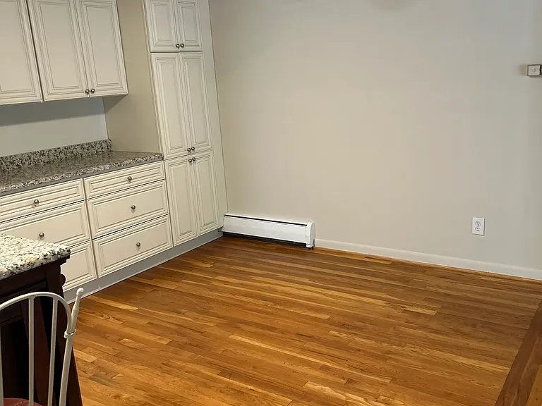 1261 Island Dr #204 — Photo 8
