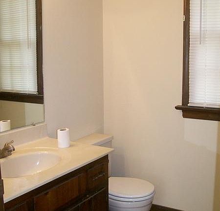 5th image of 3324 Castlebury Dr