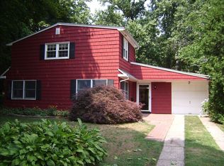 7 Wyndham Way, Port Washington, NY 11050
