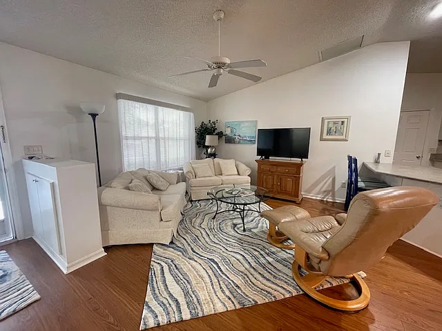 17442 SE 79th Lovewood Ave — Photo 2