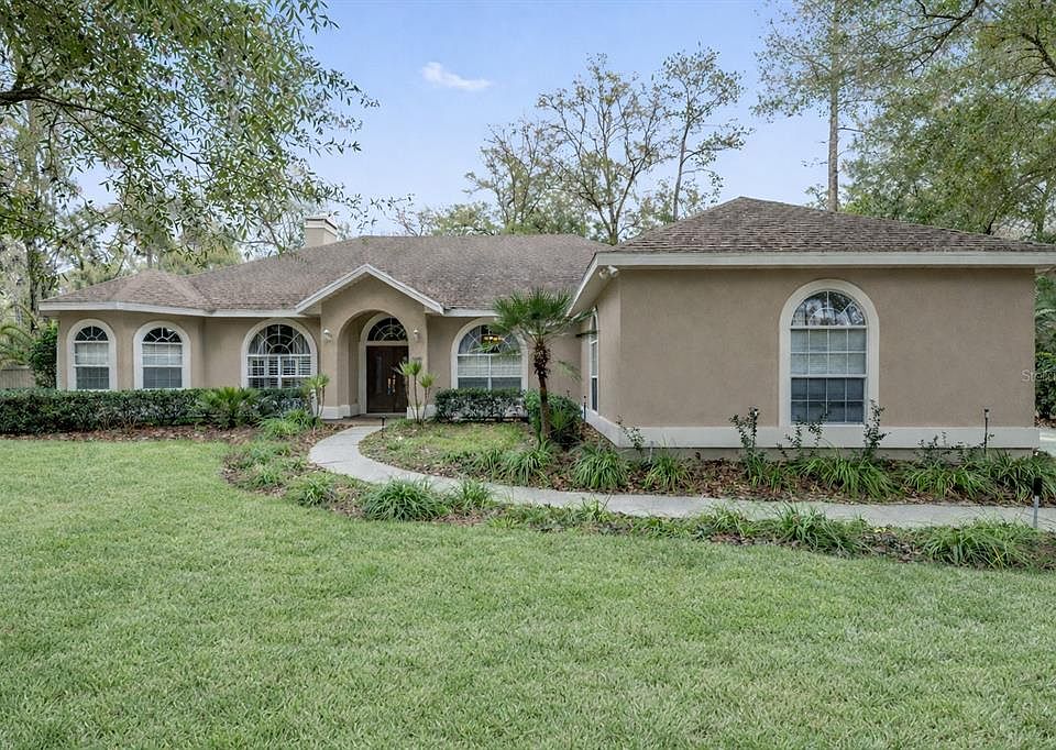 1st image of 9350 SW 46th Pl