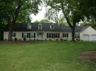 10 Fieldstone Dr, Basking Ridge, NJ 07920