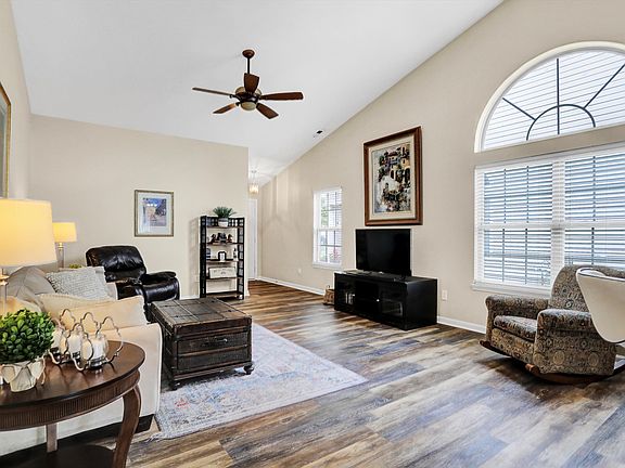 4th image of 11717 Whisper Cove Dr