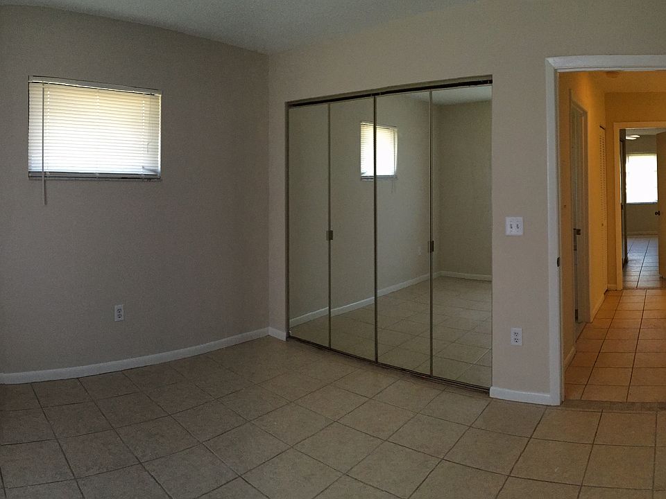 2nd image of 865 Mecca Dr APT C