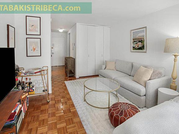 3rd image of 295 Greenwich St #6JN
