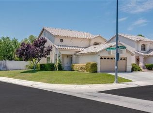 7501 Bowles Dr, Las Vegas, NV 89130