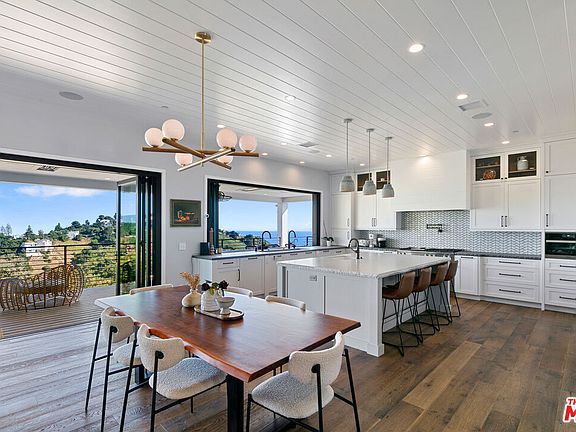 3rd image of 27148 Carrita Rd