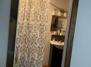 438 Powell Rd, Saint Marys, WV 26170