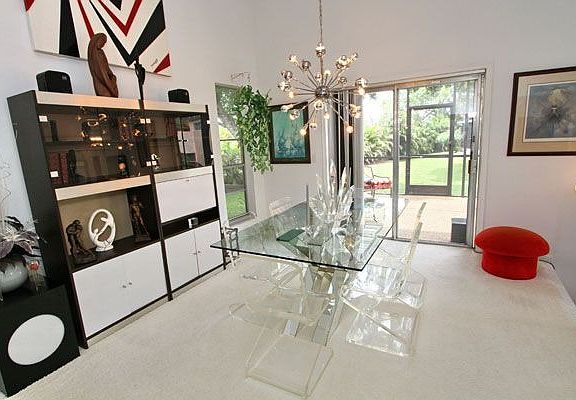 4th image of 8682 Bridle Path Ct