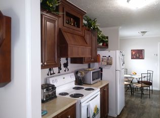 101 Claussen Dr, Goose Creek, SC 29445