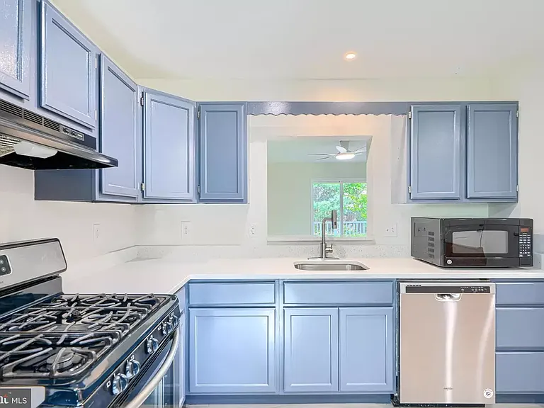 11212 Robins Glenn Dr — Photo 4