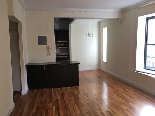 4th image of 78 W 85th St APT 2D