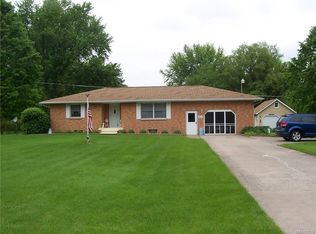 8877 Bradley Rd, Gasport, NY 14067