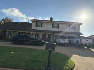 12704 Saint Andrews Dr, Oklahoma City, OK 73120