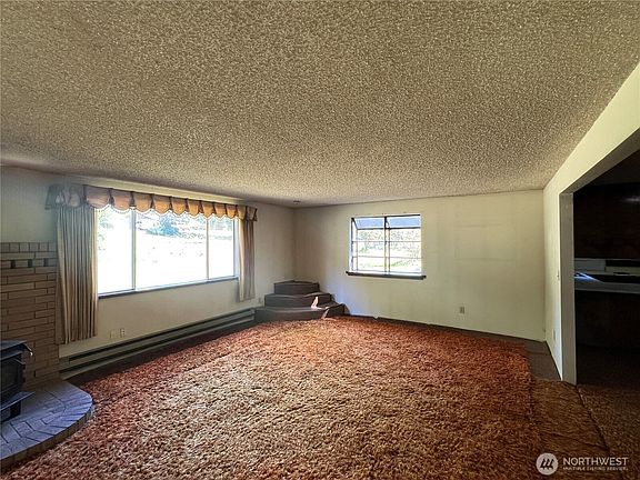 3rd image of 7409 Happy Hollow Road