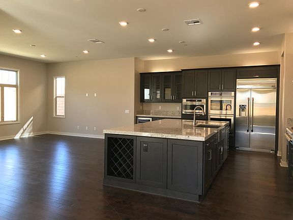 2nd image of 6644 Elegante Way