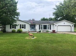 1102 E Calvary Ln, Angola, IN 46703