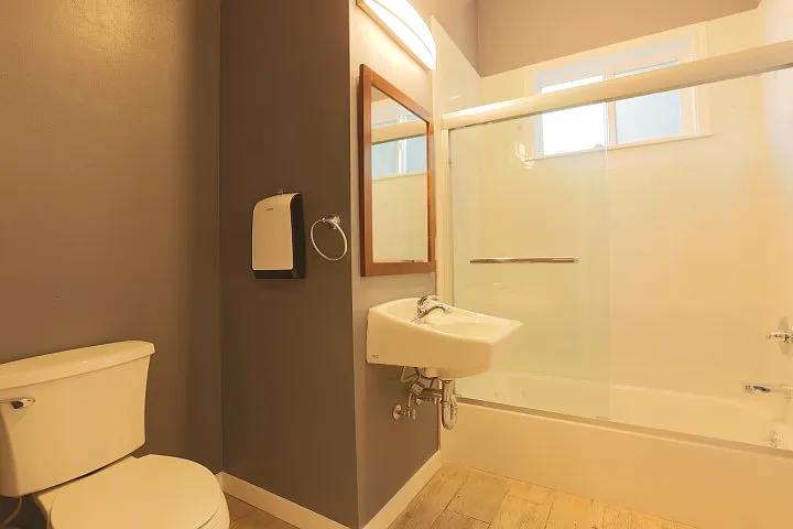 3215 Telegraph Ave #102 — Photo 6