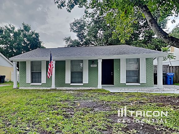 2nd image of 16015 Splitlog Dr