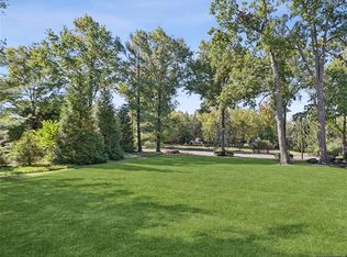 143 Demarest Ave, Englewood Cliffs, NJ 07632