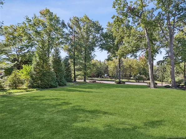 143 Demarest Ave, Englewood Cliffs, NJ 07632