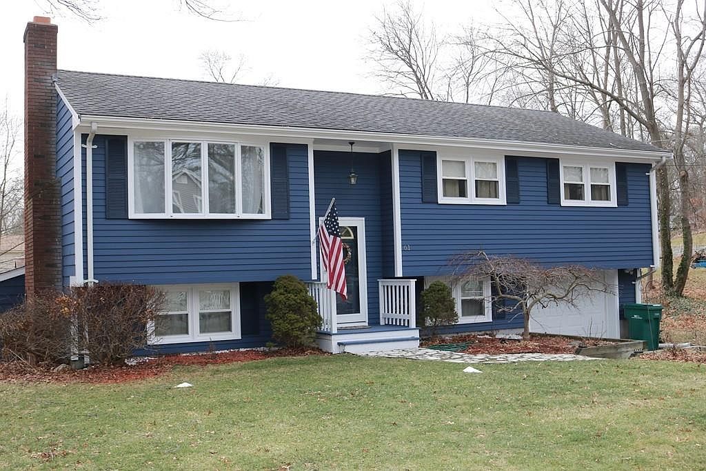 61 Wilmarth St, Attleboro, MA 02703 Zillow