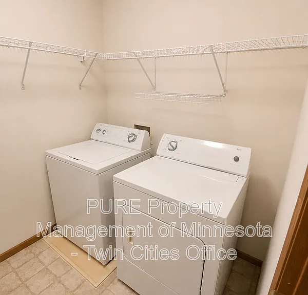 40 River Woods Dr W — Photo 15