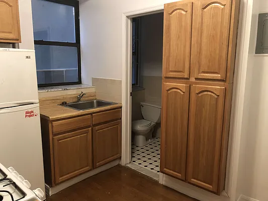 Rented by Michael Palmieri, LREB | media 11