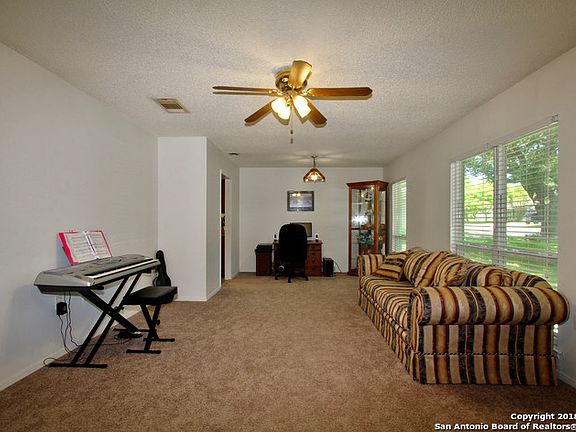 2nd image of 10203 Flatland Trl