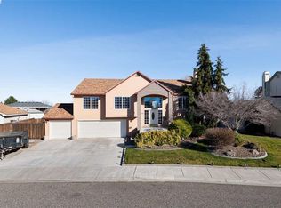 8930 W Payette Ave, Kennewick, WA 99336