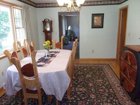 4th image of 1824 Ripley Dr