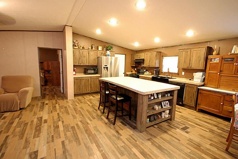 1st image of 24537 Shady Oaks Blvd